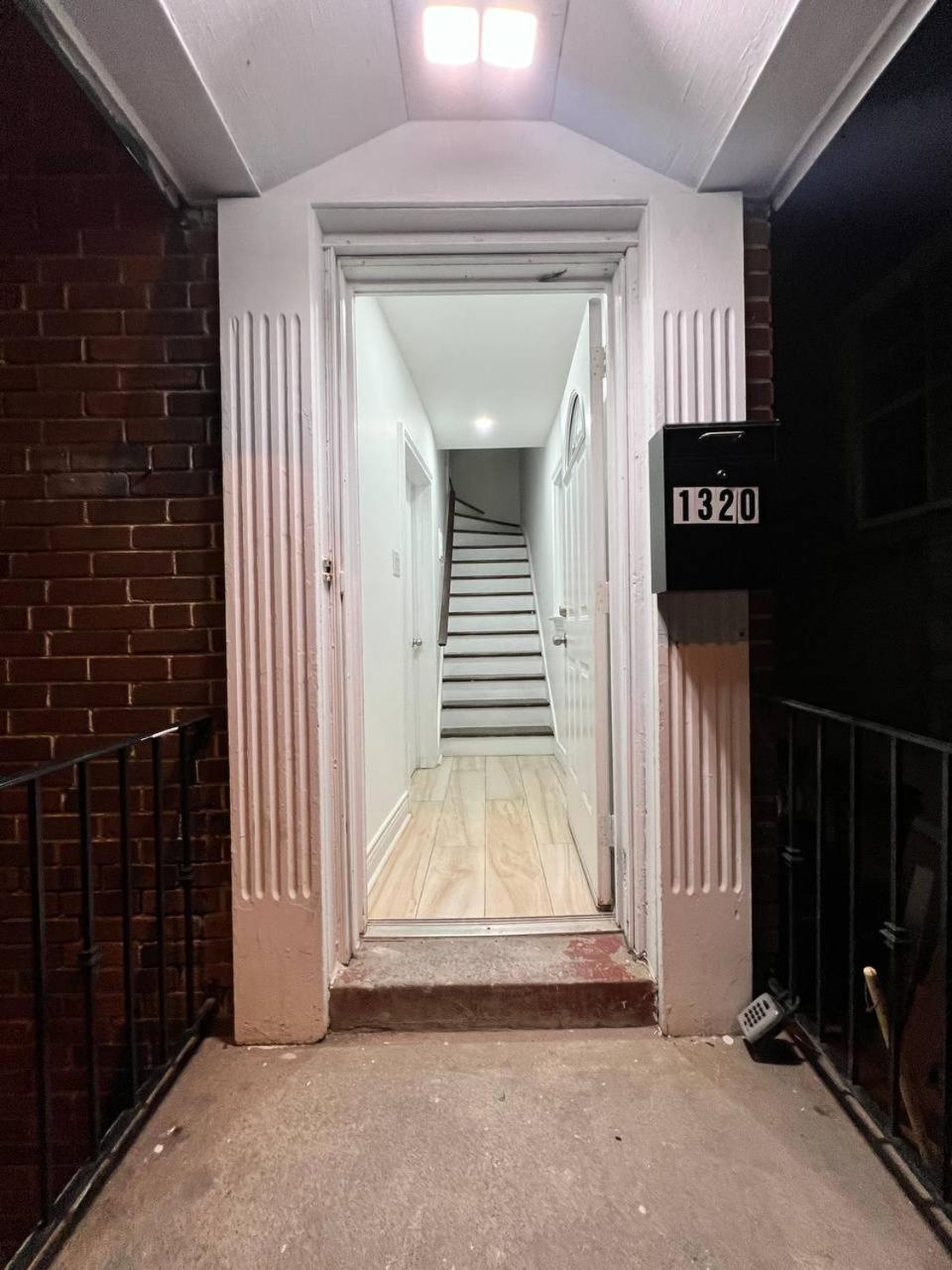 #1 Convvy-Nient Residence! Toronto Extérieur photo