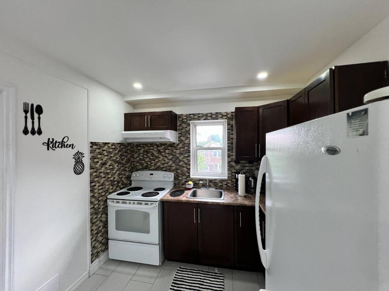 #1 Convvy-Nient Residence! Toronto Extérieur photo